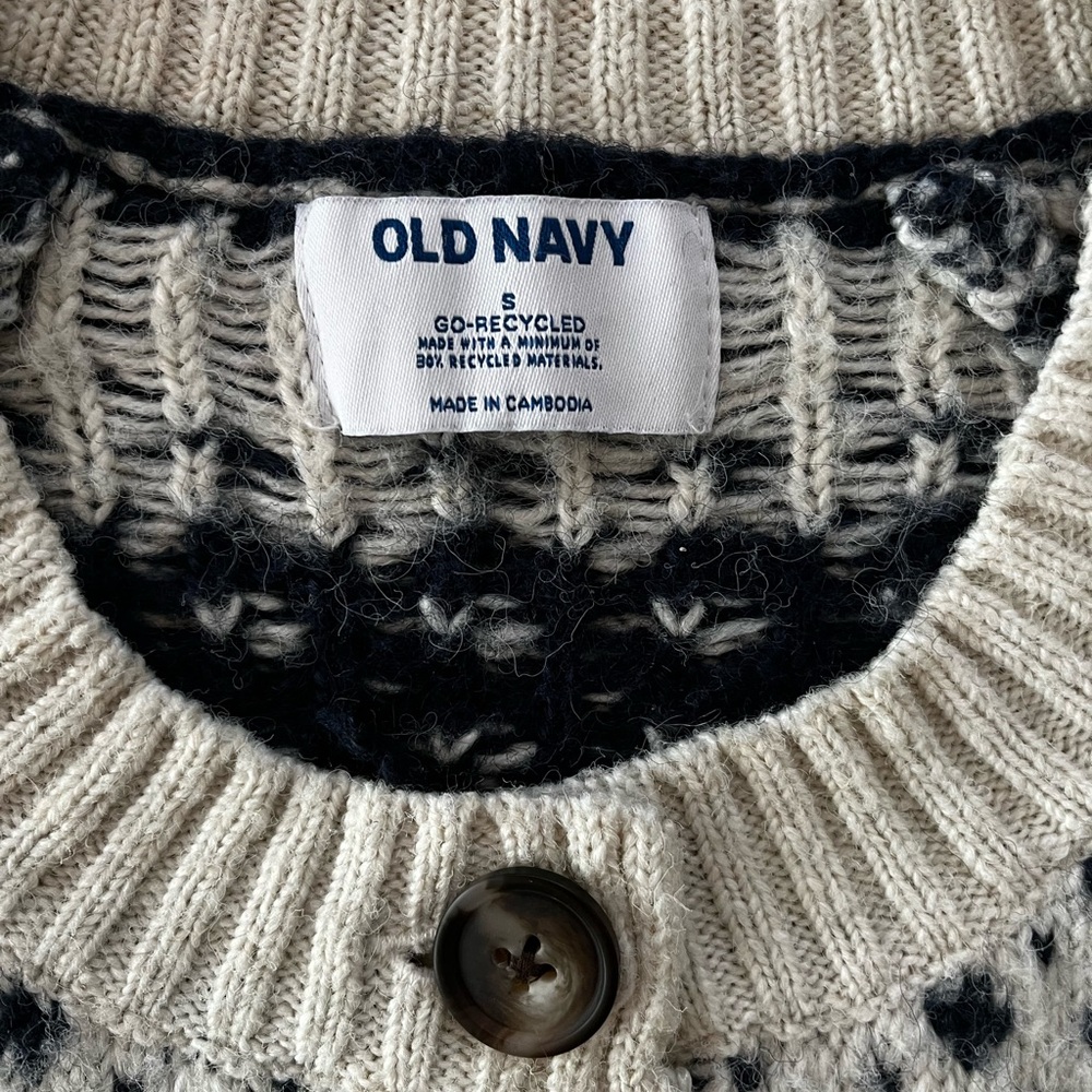 Old Navy Nordic Fair Isle Reindeer Cardigan | Cozy Winter Knit | Size S - Picture 3 of 4
